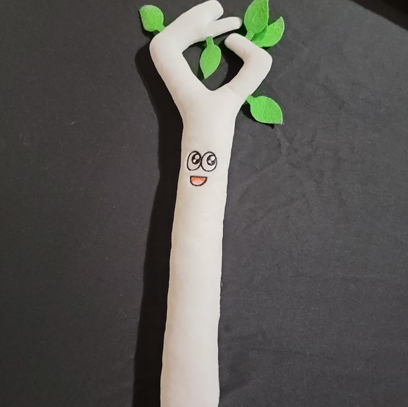 LankyBox Plushies - Limited Edition Glow in the dark Sticky and Canny - Picture 6 of 7